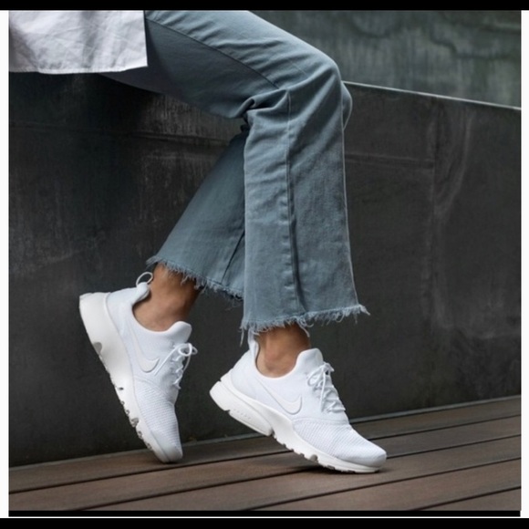 NIKE PRESTO FLY white - Picture 2 of 9